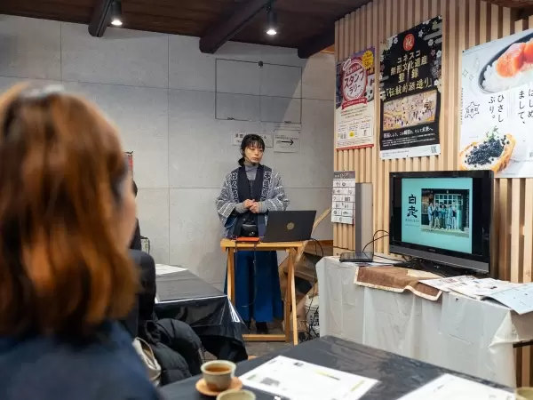 You can learn about the history of Chita as a thriving sake-producing region through slides and videos. 