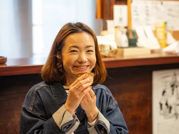 With a tour, you can enjoy alcohol without worrying about driving. 