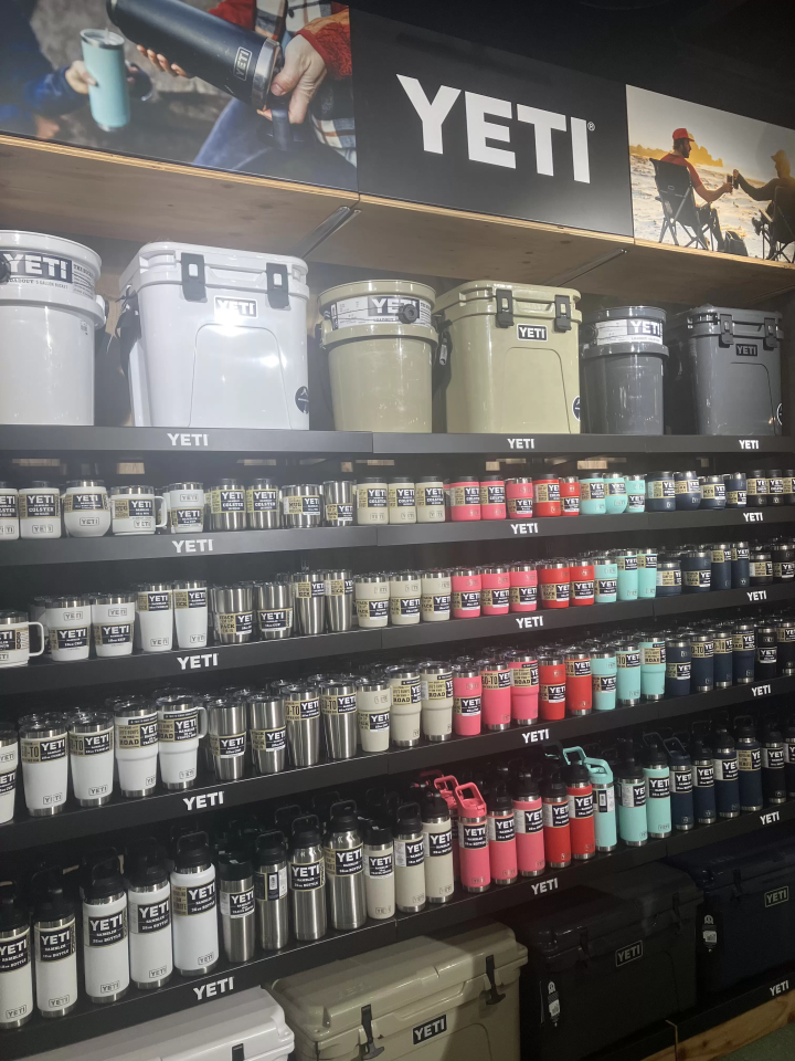 An impressive selection of YETI products! There's also a great selection of souvenirs, including new North Face items and Japan-exclusive T-shirts.