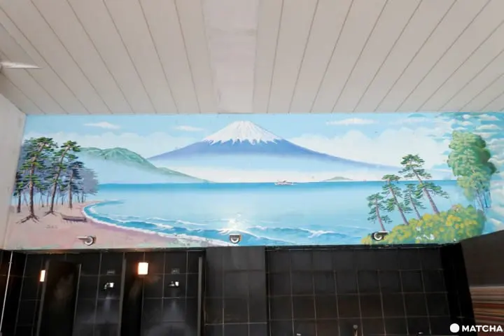 戶越銀座溫泉內的富士山壁畫