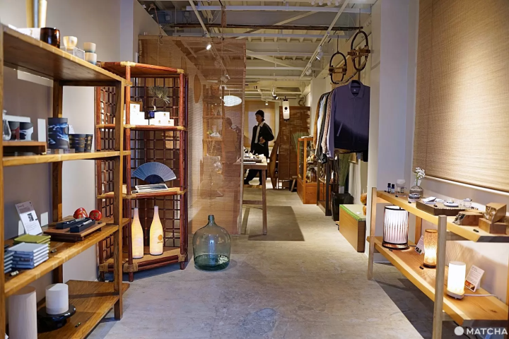 Aun Crafts & Antiques