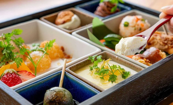 和モダンなくつろぎ空間で和スイーツにとろける時間を