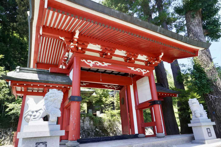 [ยูฟูอิน] ทริปปั่นจักรยาน 2 ชั่วโมงเพื่อสำรวจศาลเจ้า 3 แห่งและบ่อน้ำพุชื่อดัง!