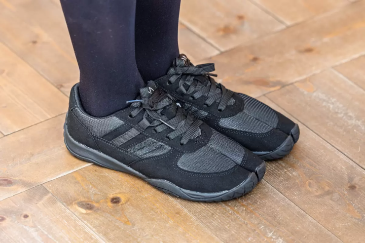 [Kurashiki Bikan Historical Quarter ] The Tabi shoes made by Marugo , a long-established company with over 100 years of history, are amazing!