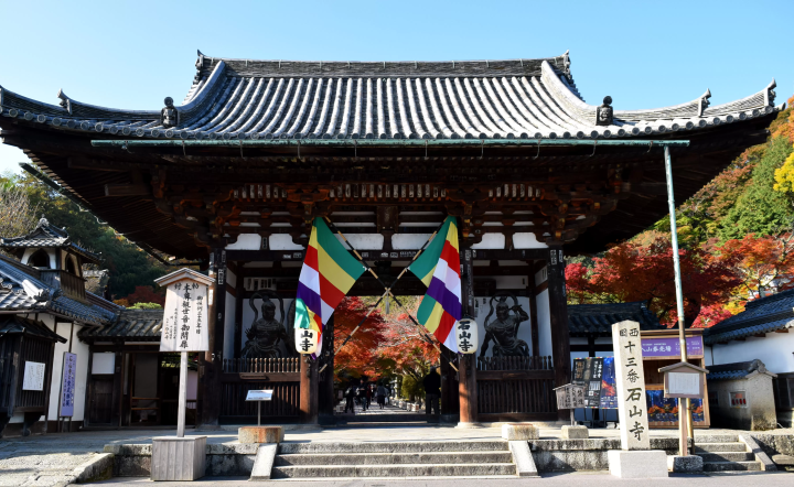 【滋贺】一日游，带您沉浸在三井寺和石山寺的祈祷和文学世界中，展现湖之国的审美情趣。