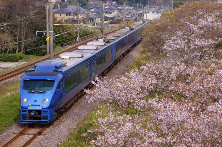 JR 特急音速號外觀