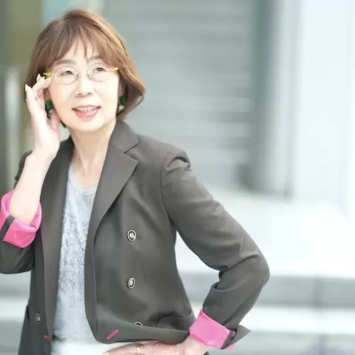 Gold-Guide offers a tour that allows you to deeply experience the charm of Kobe from a curator's perspective!