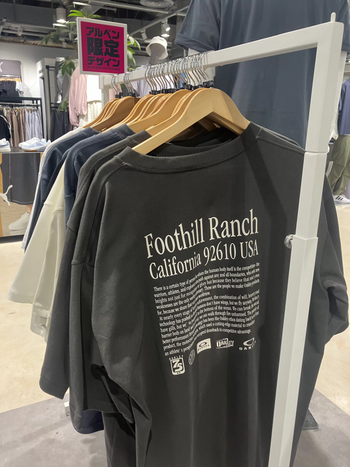 【日本限定】Adidas 新品和 5 個熱門品牌的 90 年代復古 T 卹現已上市！