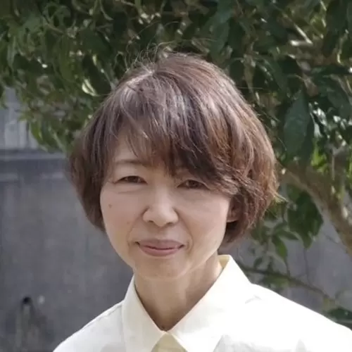 Gold-Guide 성곽 도시의 역사와 아름다운 정원을 탐험하는 이 반나절 투어를 추천합니다!