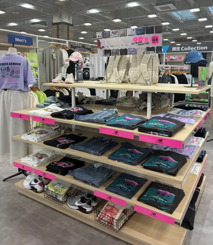 Enjoy the traditional Naha Hari boat race! After the thrilling experience, stop by Sports Depot Ameku store for duty-free shopping and great deals!