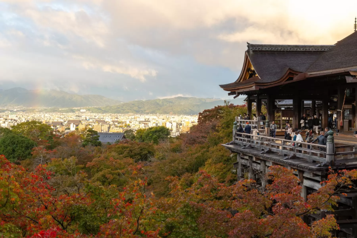 คุณสามารถละหมาดในเกียวโตได้หรือไม่? คู่มือฉบับสมบูรณ์เกี่ยวกับมัสยิดและห้องละหมาด (ฉบับปี 2026)