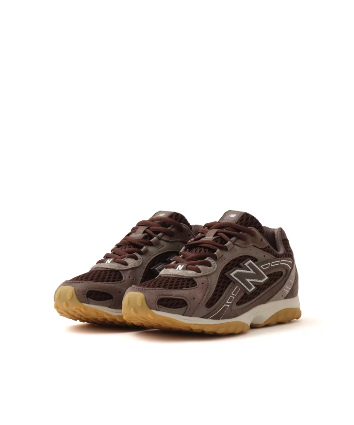 Here's a look at popular women's sneaker models and stores at atmos pink!