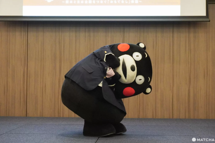 俏皮的熊本熊