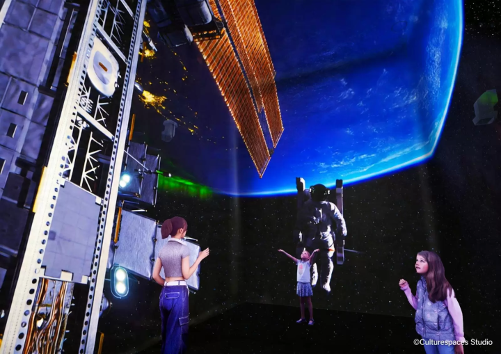 360度延展的宇宙空間「360°立體方塊」