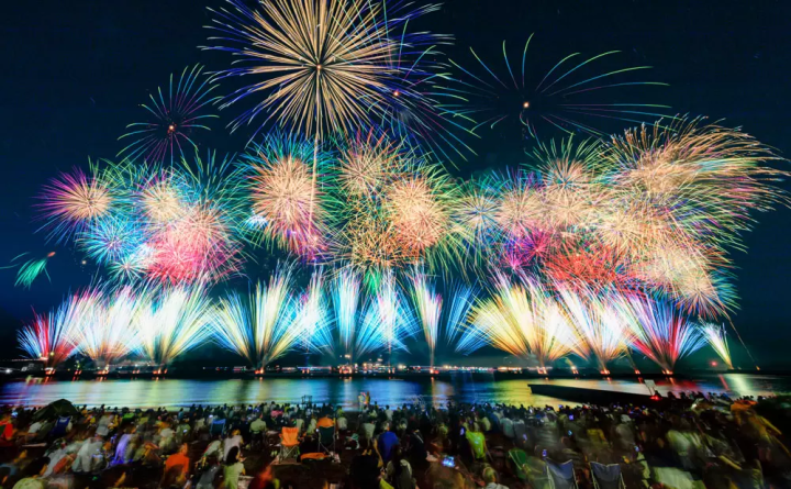 【2026】伊豆两大烟花节推荐！在温泉小镇和海边欣赏夏日迷人景色