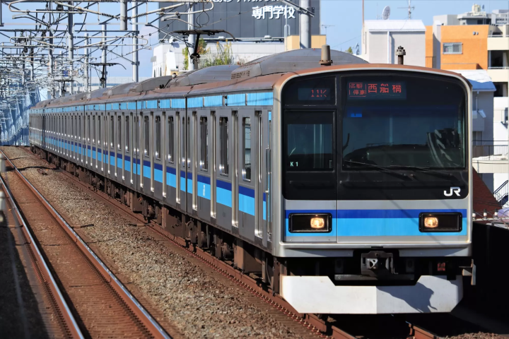 地下鐵東西線車廂外觀