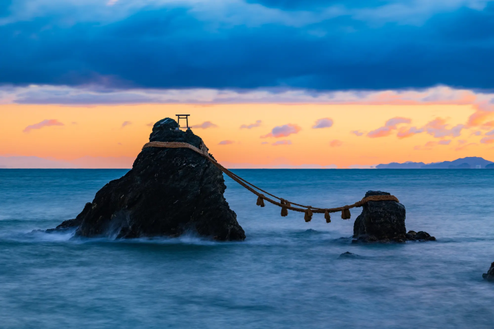夫婦岩