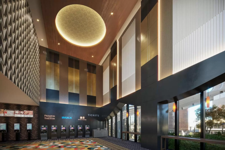 進駐複合式影城「TOHO CINEMAS 名古屋榮」