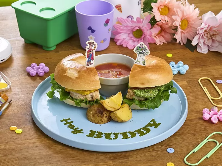 Toy Story 5 OH MY CAFE Food