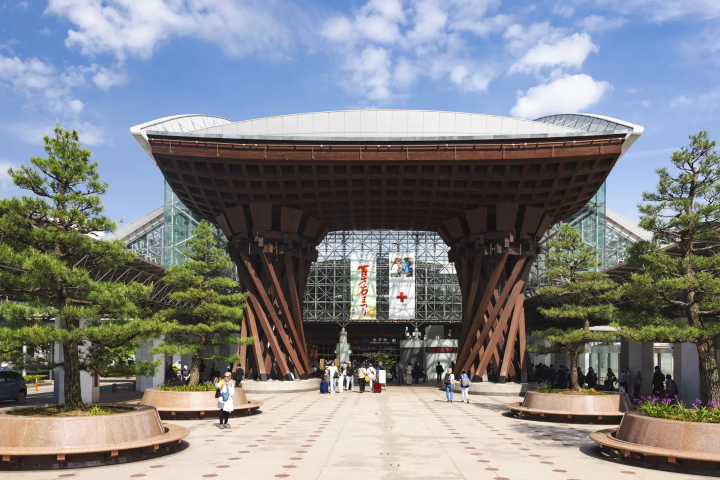 Koji, Soy Sauce, and Beyond: A Journey into Kanazawa’s Fermentation Culture