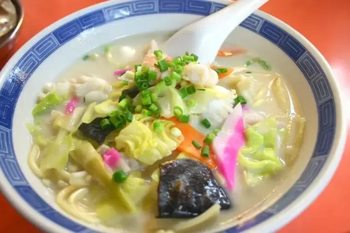 Must-Visit Nagasaki Restaurants for Champon and Turkish Rice