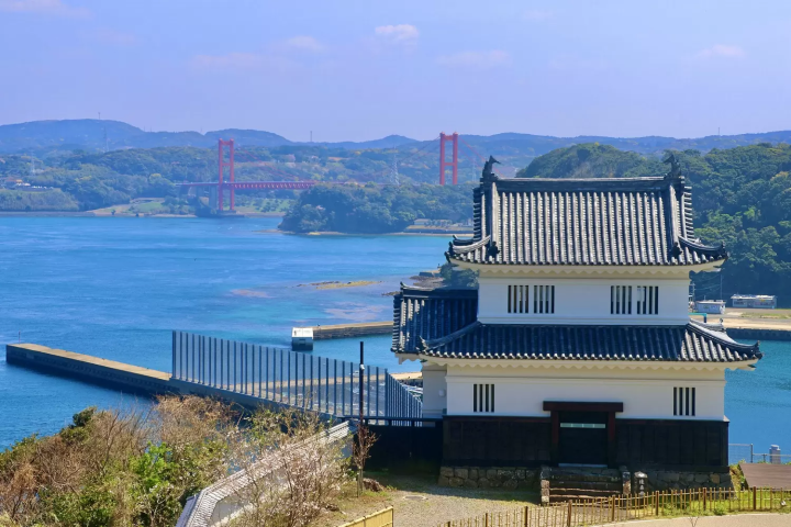 Hirado Castle: Nagasaki's Seaside Fortress with Scenic Views