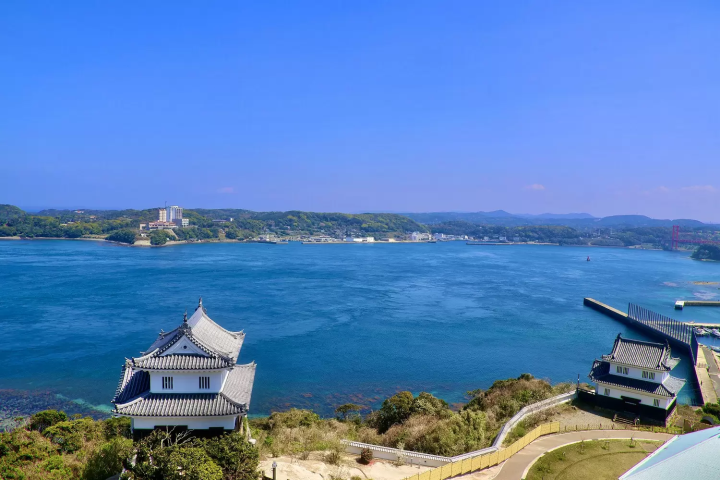 Hirado Castle view