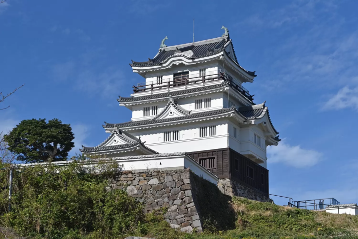 Hirado Castle