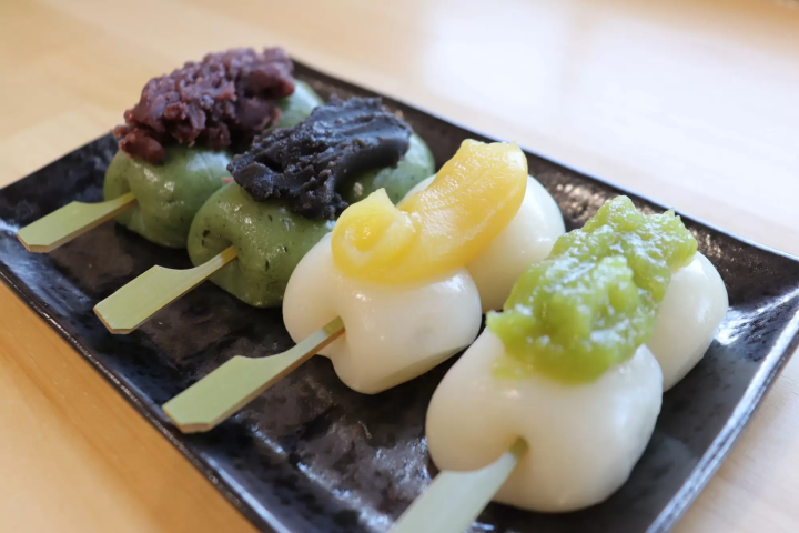里庄町美食：在老屋咖啡廳「文庫茂登田（Bunko Motoda）」和日式點心店「菓匠將滿（Kasho Masamitsu）」享用日式午餐