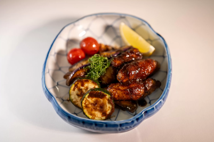 [Recipe Included] Enjoy Nagoya even after your trip: A guide to using white soy sauce, Mikawa mirin, and soybean miso paste.