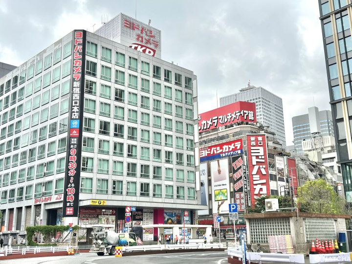 新宿車站周邊