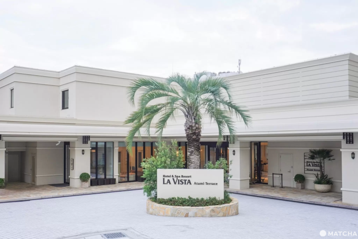 LA VISTA Atami Terrace入口處