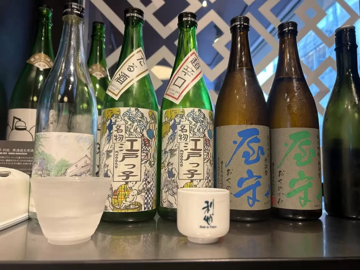 Imperial Palace Chidorigafuchi Floating Lantern Festival, Guided Sake Tastings