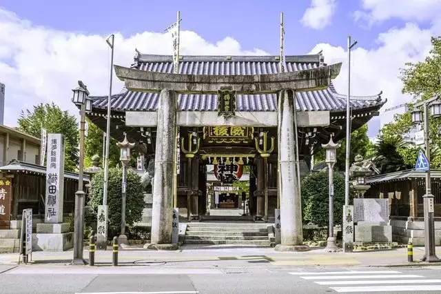 櫛田神社