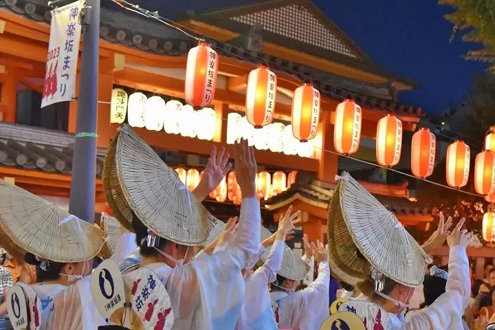 Kagurazaka Awa Odori Festival