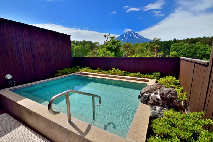 A must-visit day trip hot spring for sightseeing around Lake Kawaguchiko! Top 10 most popular baths at "Fuji Chobo no Yu Yurari Onsen"