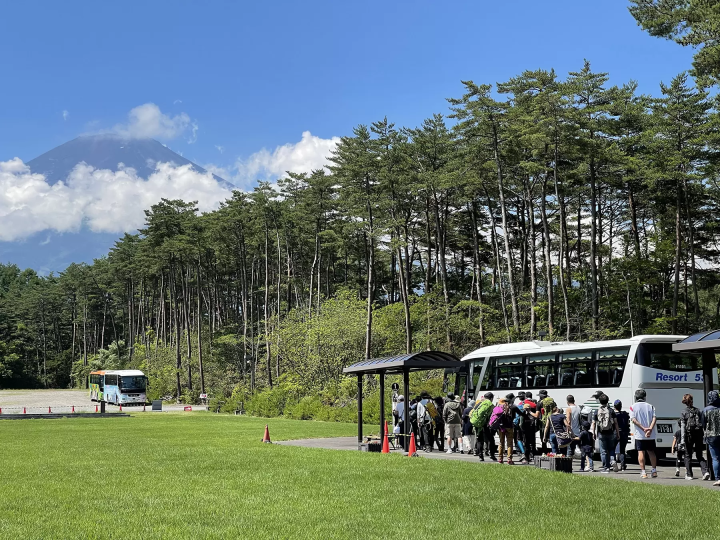 Private car restrictions on Mount Fuji will begin from July 3rd to September 10th [Yoshida Route]