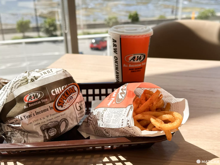 全日本只有沖繩有的 A＆W 漢堡