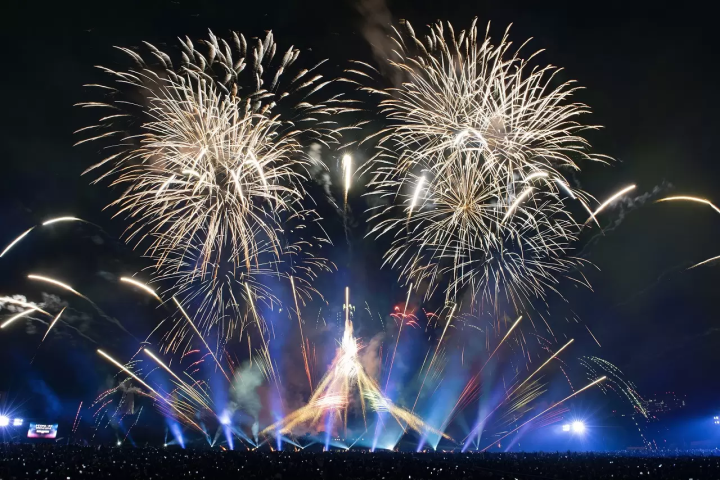 Osaka Expo Night Sky Becomes Art