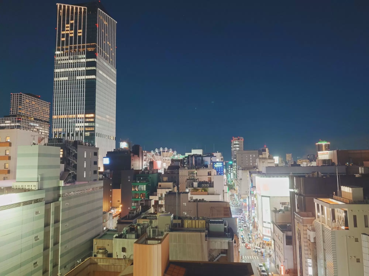 If you want to enjoy nightlife and shopping, Nishiki to the Sakae area for the Sanco-Inn Nagoya Nishiki, which features a large public bath.