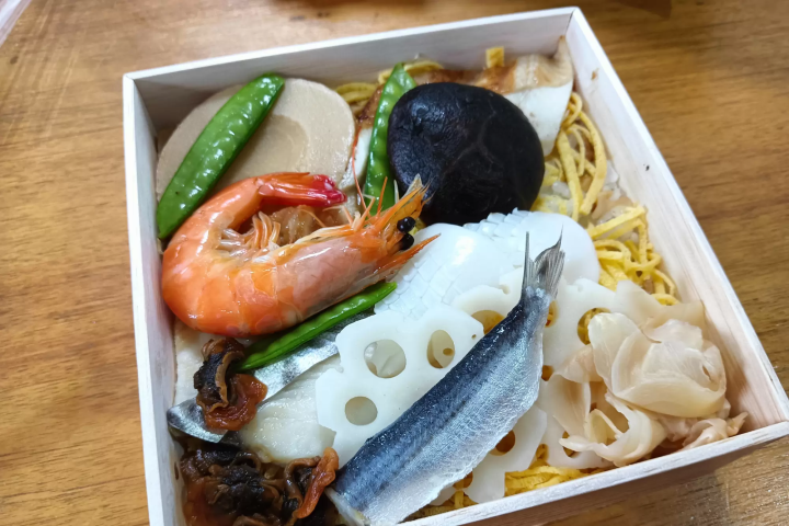 Four restaurants near JR Okayama Station where you can eat "Okayama Barazushi"