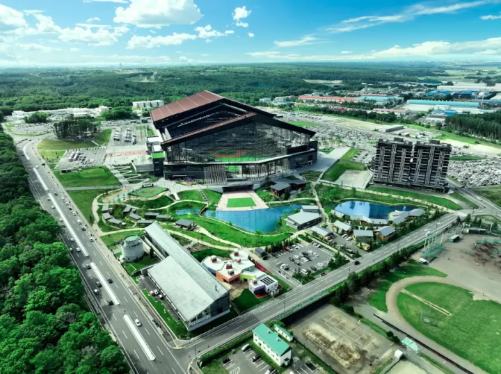 北海道棒球場 F Village