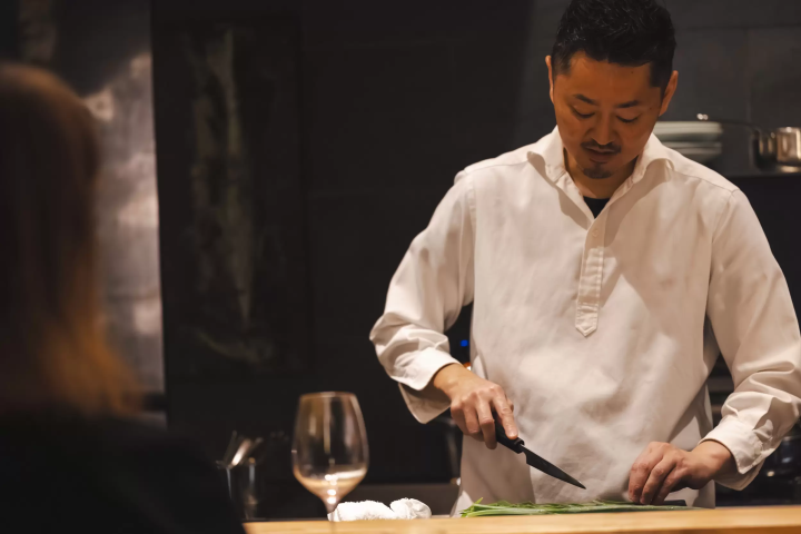 在名古屋的「MEI」餐廳，體驗由中部地區食材烹調而成的美食交響曲。