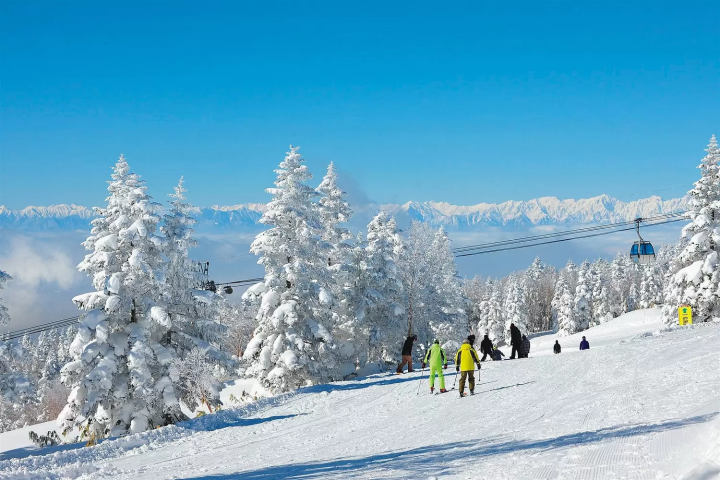 6 Excellent Ski Hotels in Japan: From Hokkaido to Tokyo’s Suburbs