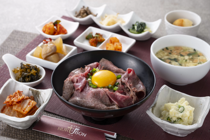 在JR九州飯店 Blossom福岡享用黑毛和牛和明太子(辣鱈魚子)