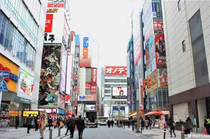秋葉原