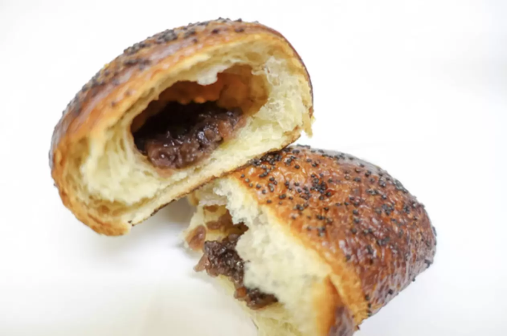 ルパン｜名物あんこクロワッサン