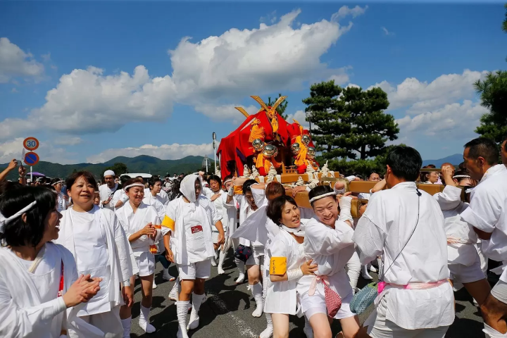 Hassaku Matsuri