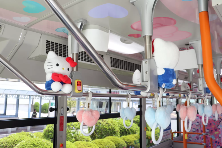 오카야마 에서 " 헬로키티 (Hello Kitty) 버스"를 타는 방법 안내 | JR 오카야마 역에서 타마노/ 우노 항구 까지