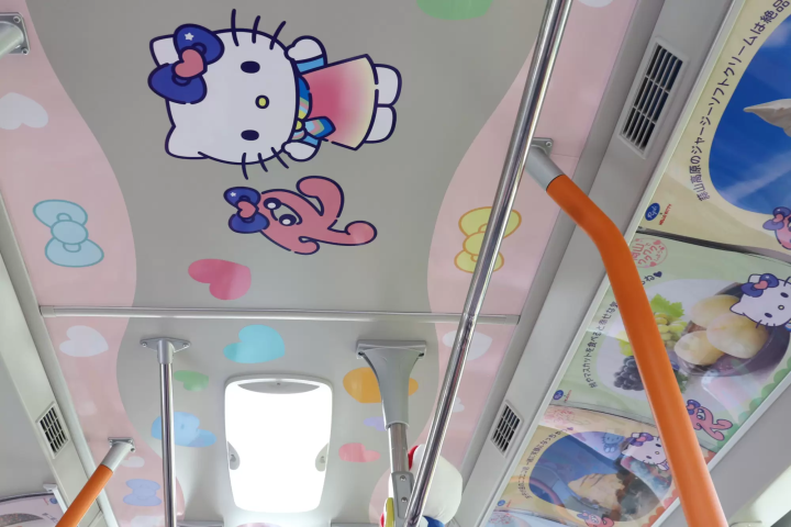 오카야마 에서 " 헬로키티 (Hello Kitty) 버스"를 타는 방법 안내 | JR 오카야마 역에서 타마노/ 우노 항구 까지